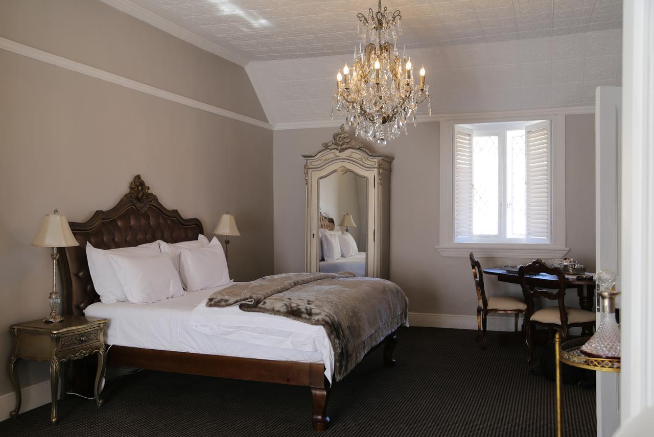 The Kingsman Boutique Hotel Burgersdorp Екстериор снимка
